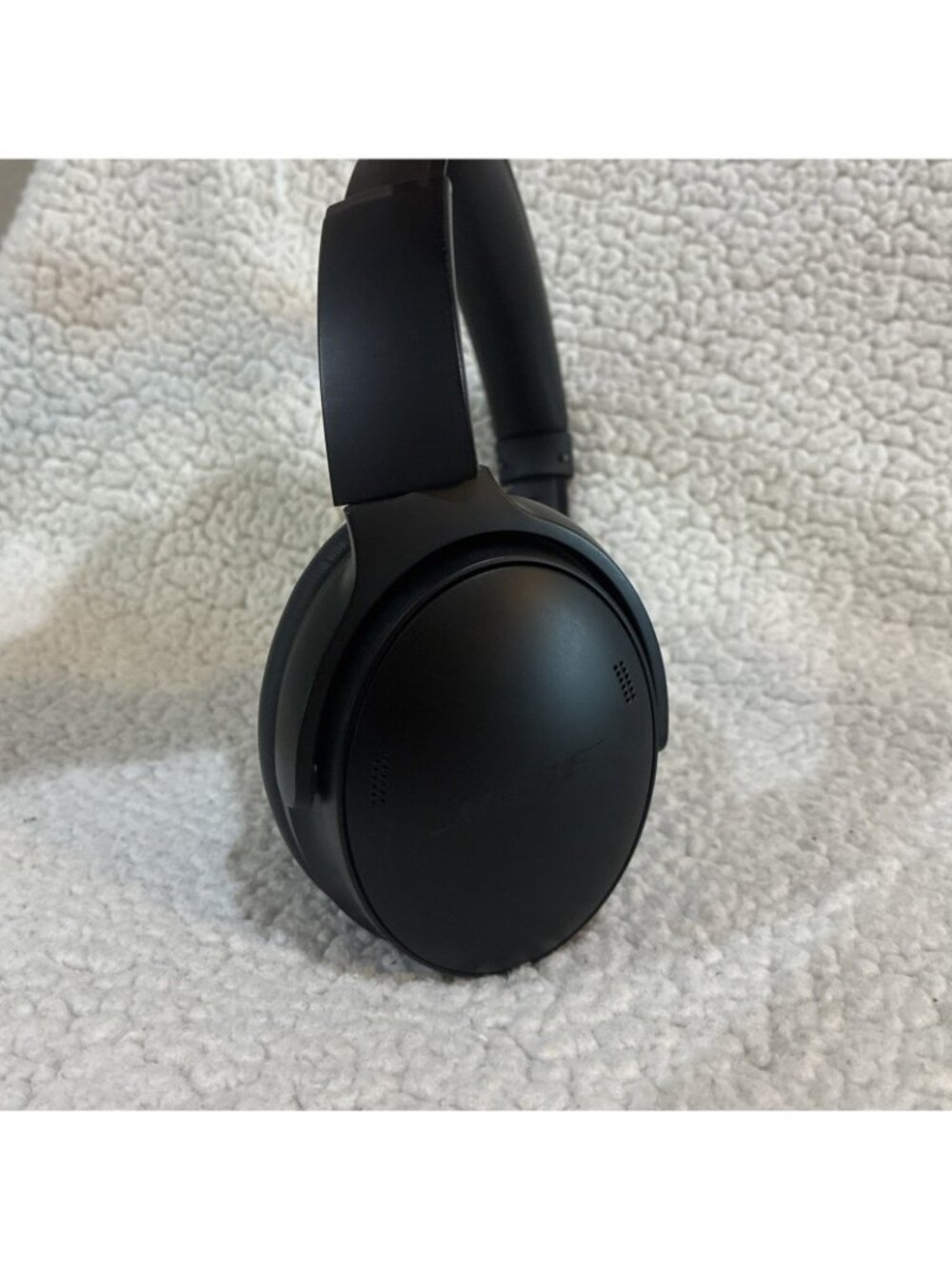 Bose QuietComfort Wireless Noise Cancelling Headphones - Black - Picture 5 of 9